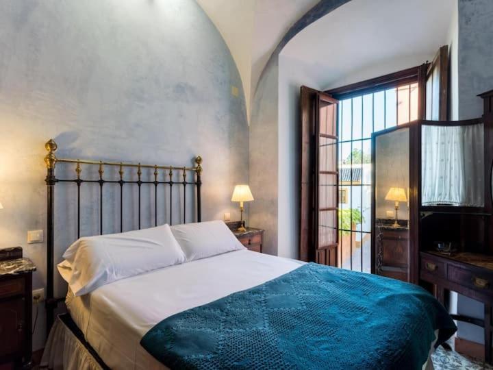 Historic House In The City Center Sevilla Buitenkant foto